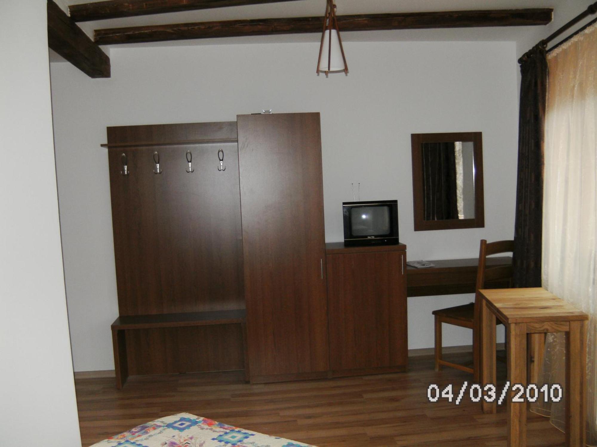 Pensiunea Casa Zmeilor Dragus Екстер'єр фото